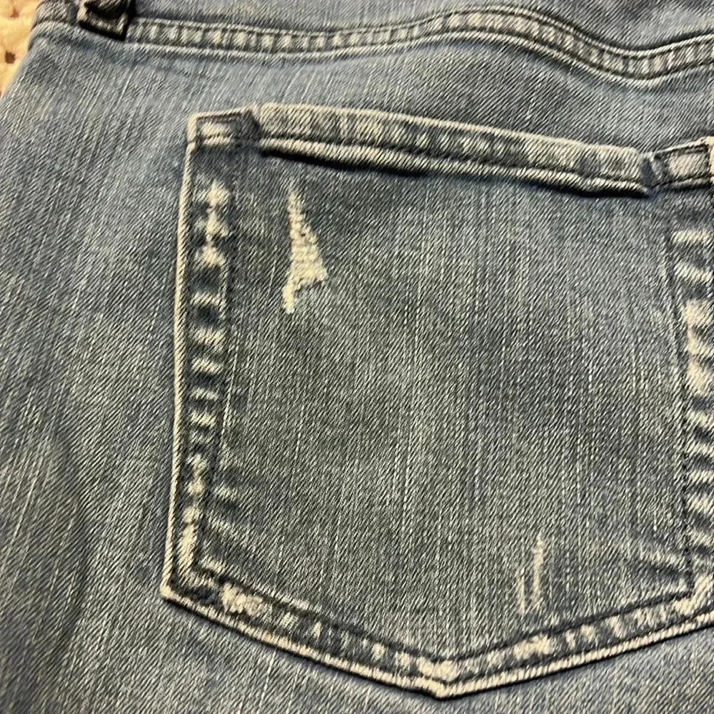 Gap skinny distressed light wash jeans - Picture 8 of 8